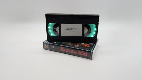 VHS Deko Lampe "Karate Kid" – Bild 2