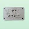Holz-Geschenkkarte "Zur Konfirmation“ - Taube & Kreuzstrahlen