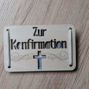 Holz-Geschenkkarte "Zur Konfirmation“ - Kreuzfenster
